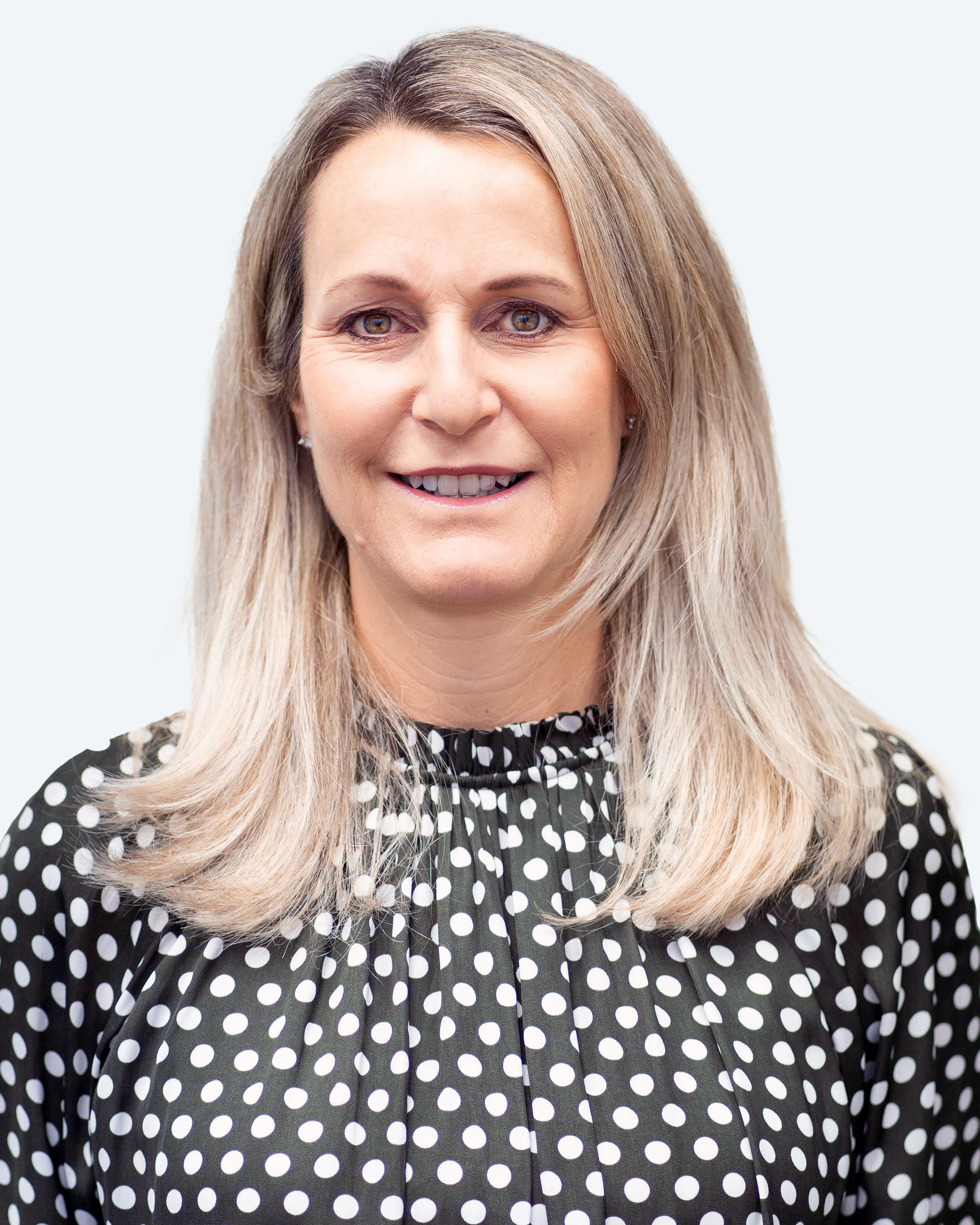 Photo of Lisa Talbot